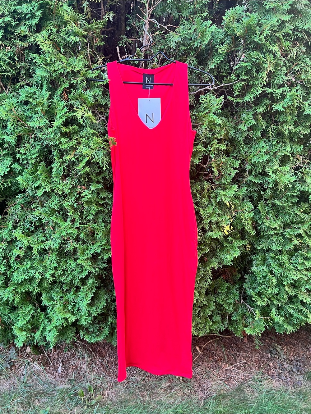 naked wardrobe Bright Red Sleeveless Midi Dress